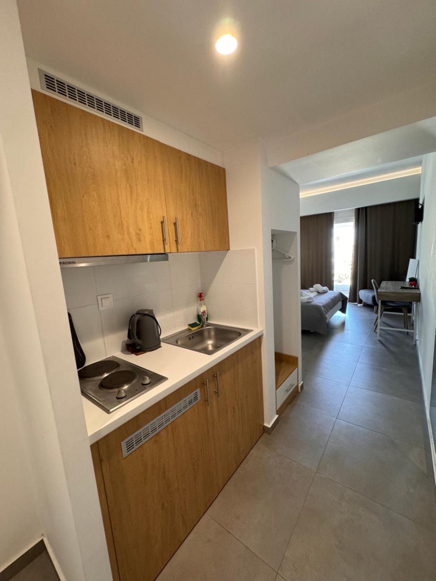 Villa Hara Suites ปาราเลียกาเตอรีนิส ภายนอก รูปภาพ